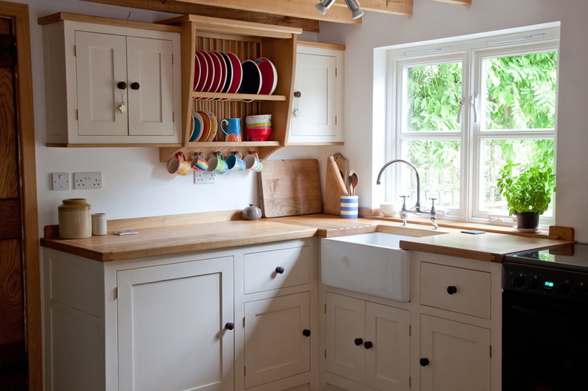 Painted Shaker Style Kitchen